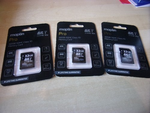 Three maplin pro 32gb sdhc - maplin,